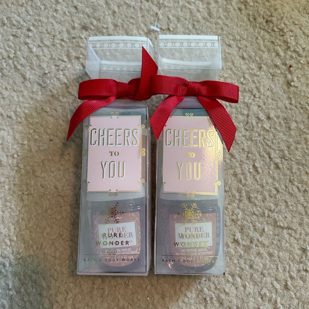 NEW Lot of 2 Bath and Body Works Gift Sets